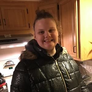 Meet your Posher, Roxanne